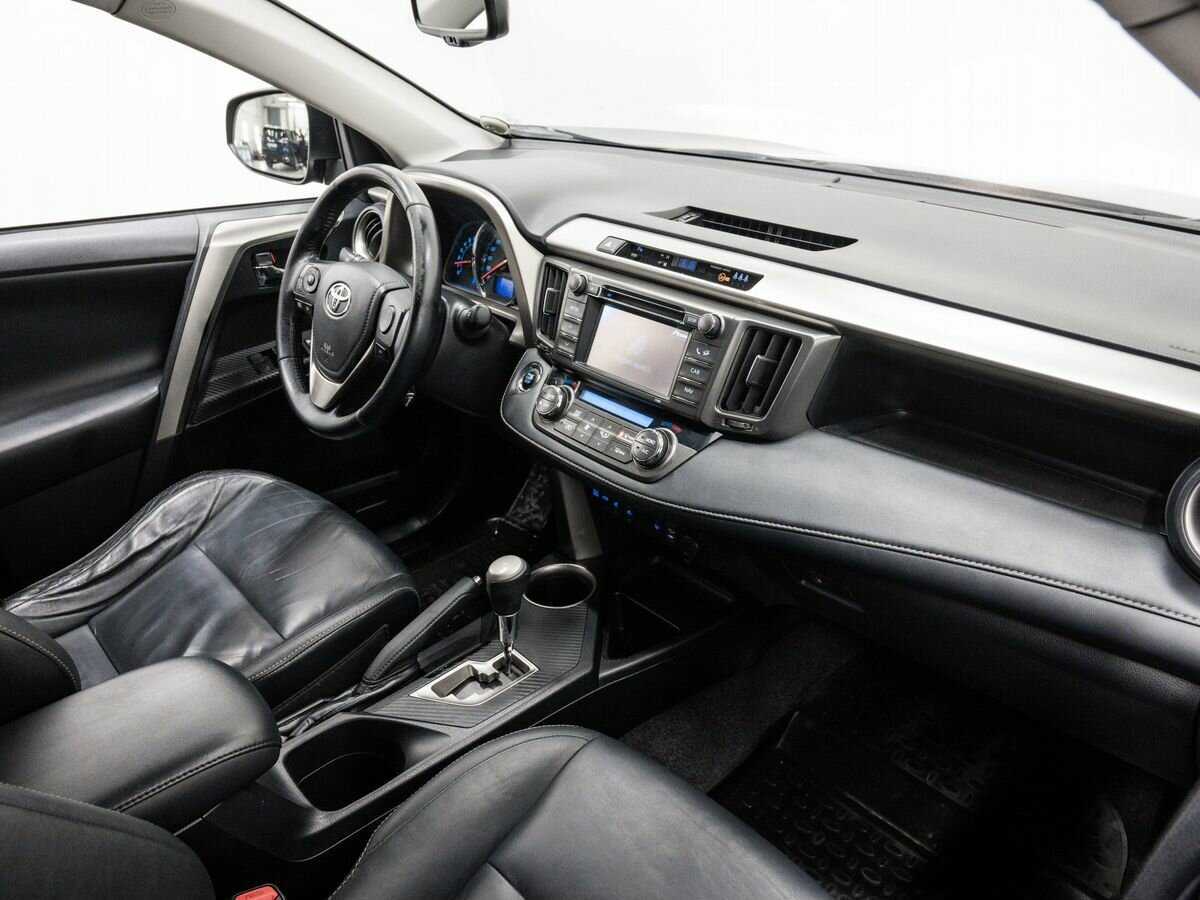 Toyota RAV4 2013 года с пробегом. Фото: #7