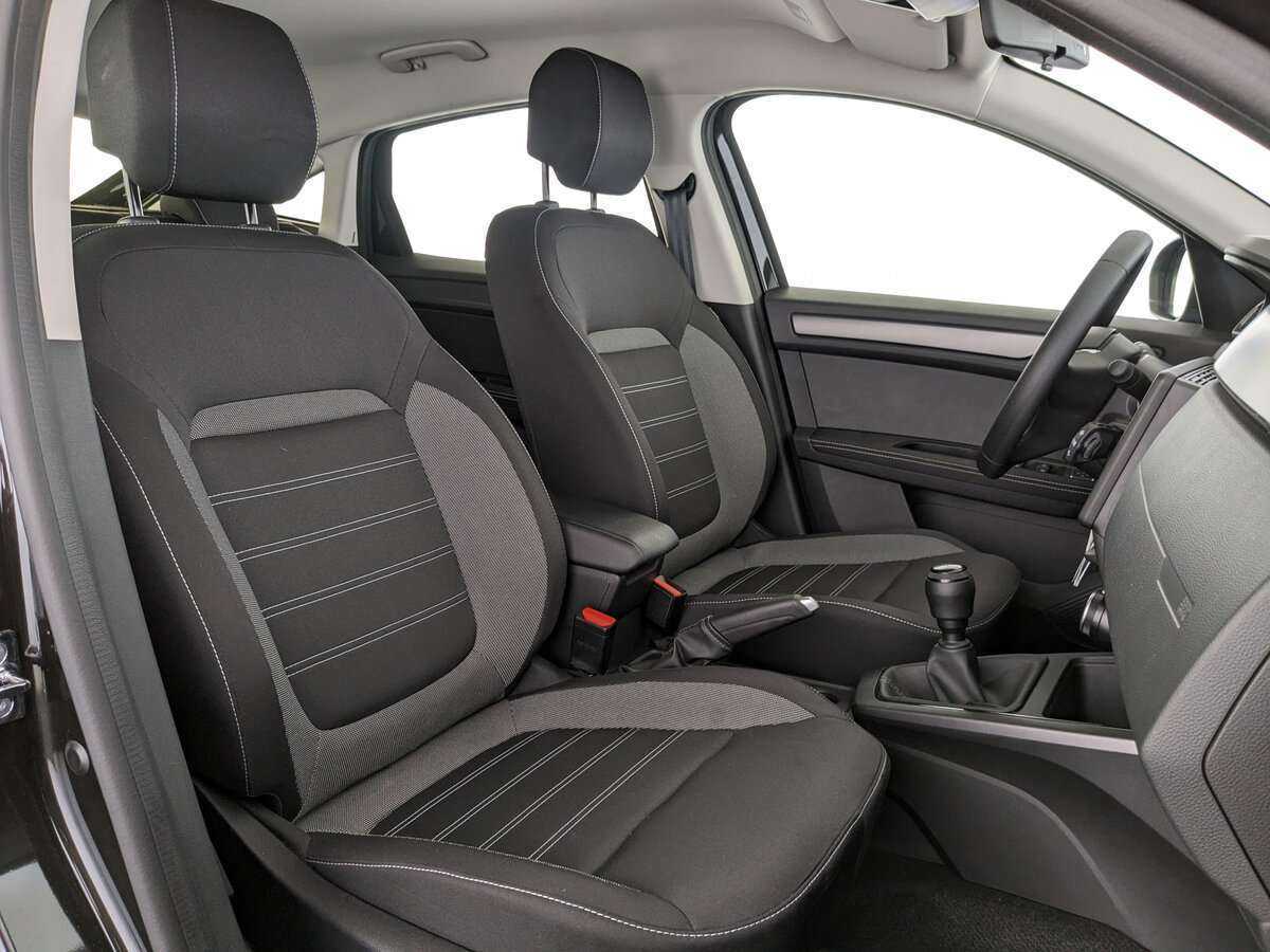 Renault Arkana 2022 года с пробегом. Фото: #17