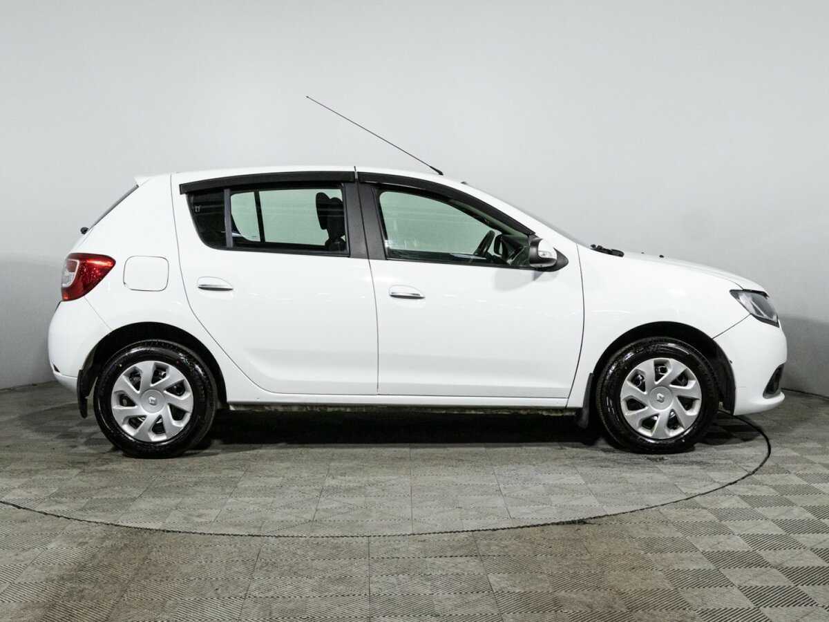 Renault Sandero 2017 года с пробегом. Фото: #3
