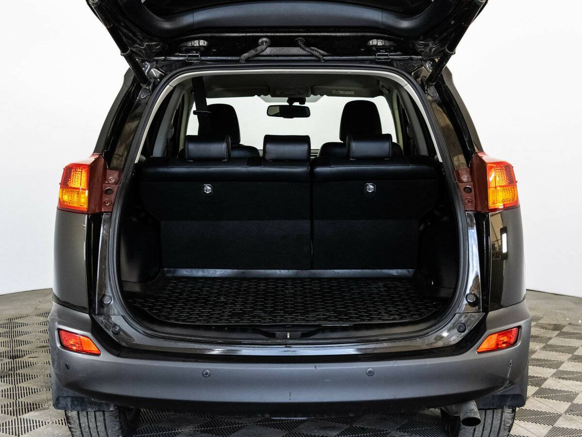 Toyota RAV4 2015 года с пробегом. Фото: #17