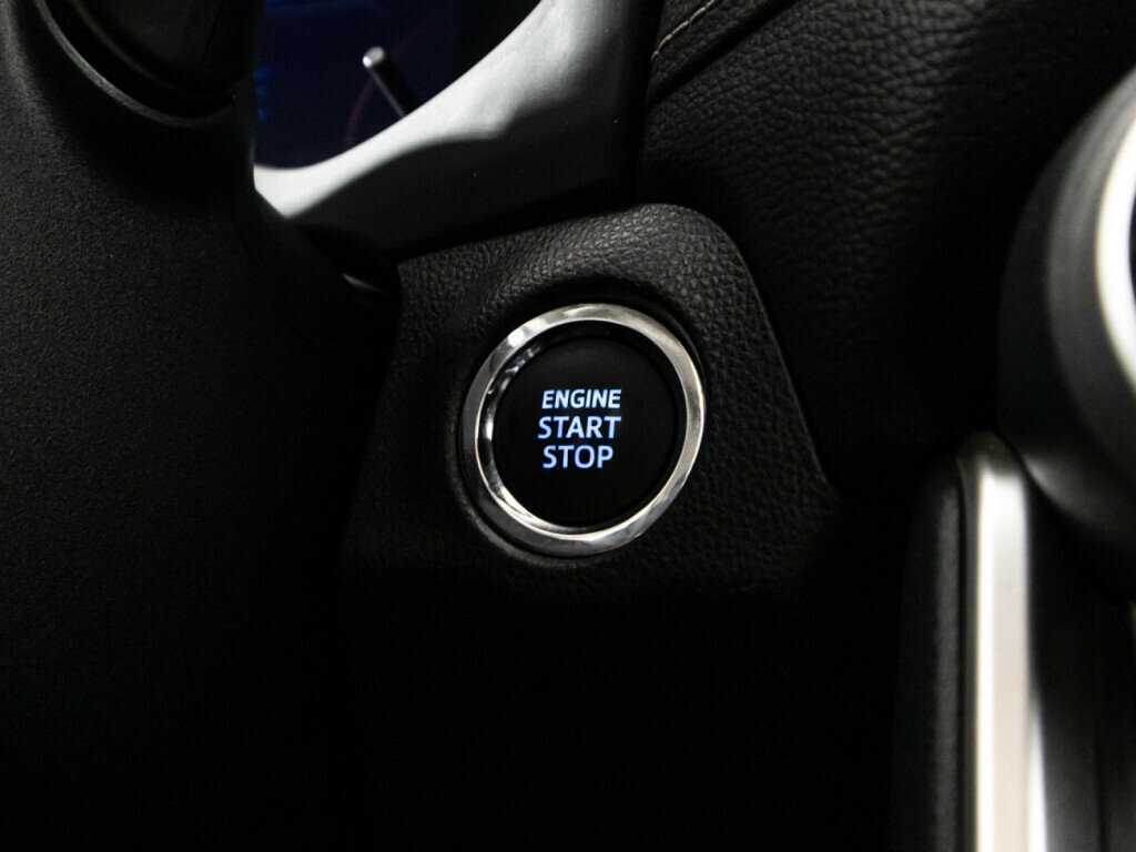 Toyota RAV4 2020 года с пробегом. Фото: #21