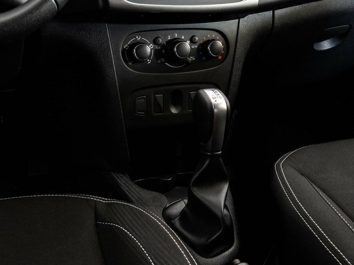 Renault Sandero 2022 года с пробегом. Фото: #10