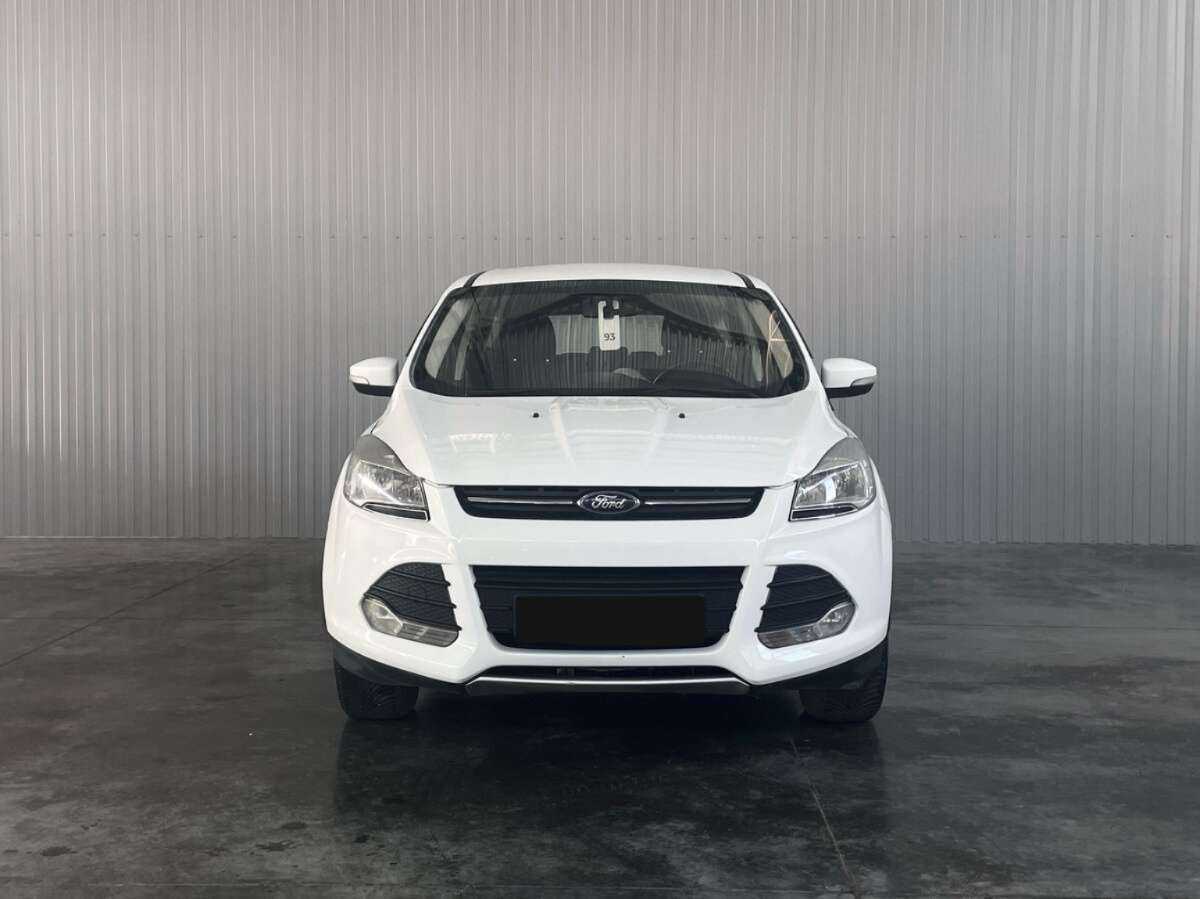 Ford Kuga 2015 года с пробегом. Фото: #1
