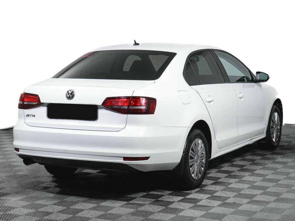 Volkswagen Jetta 2016 года с пробегом. Фото: #4