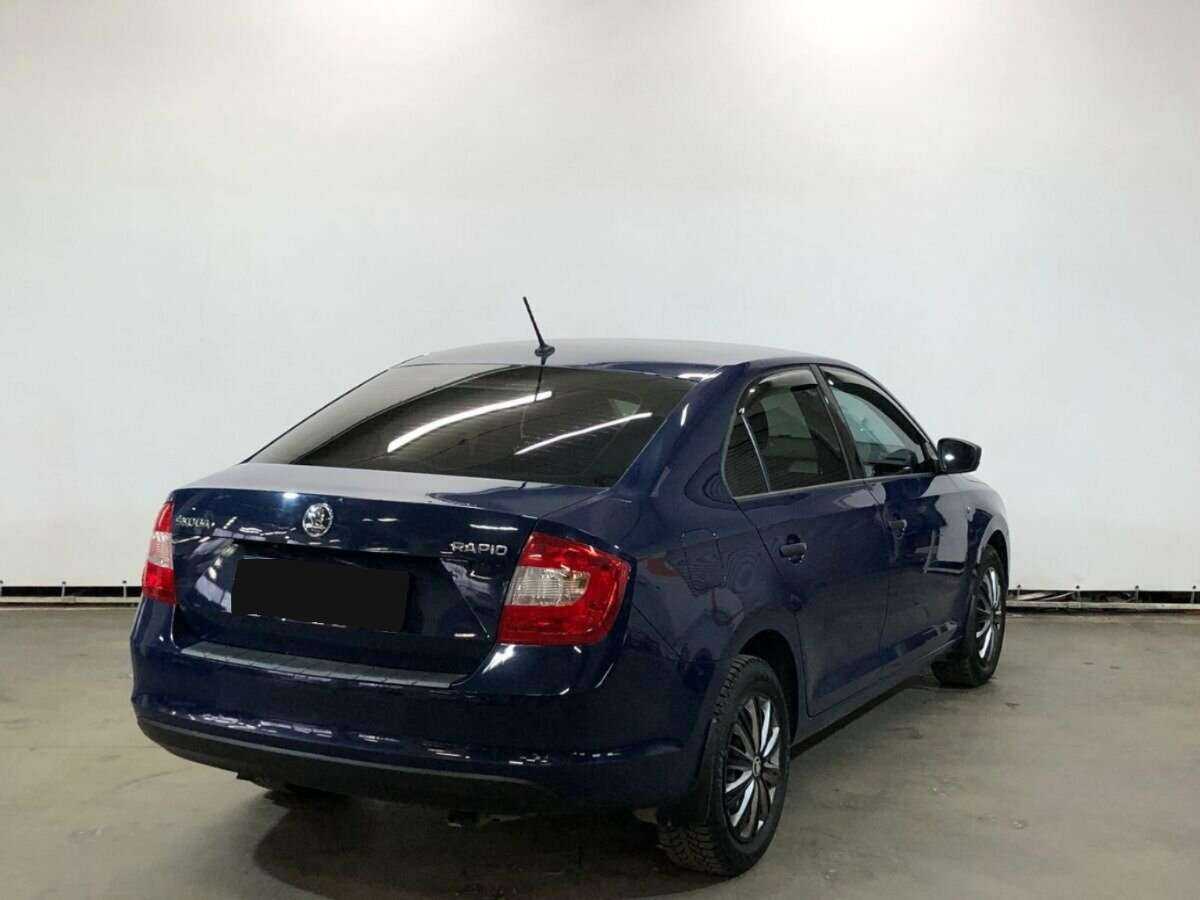 Skoda Rapid 2015 года с пробегом. Фото: #4