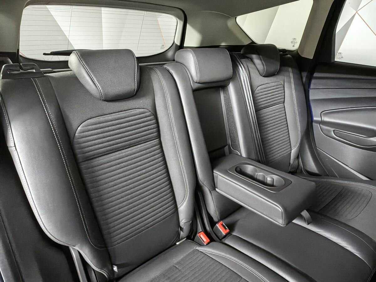 Ford Kuga 2019 года с пробегом. Фото: #12