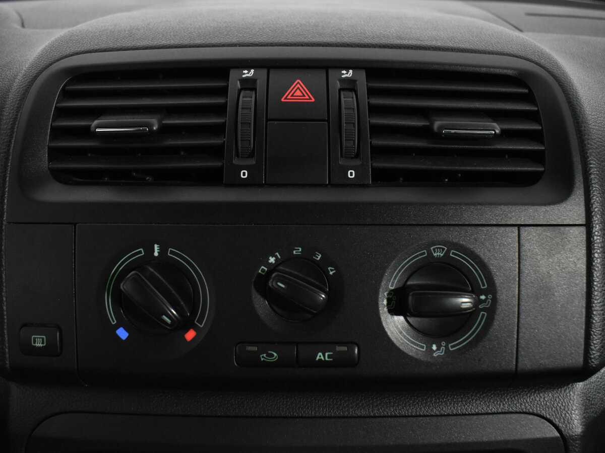 Skoda Fabia 2012 года с пробегом. Фото: #15