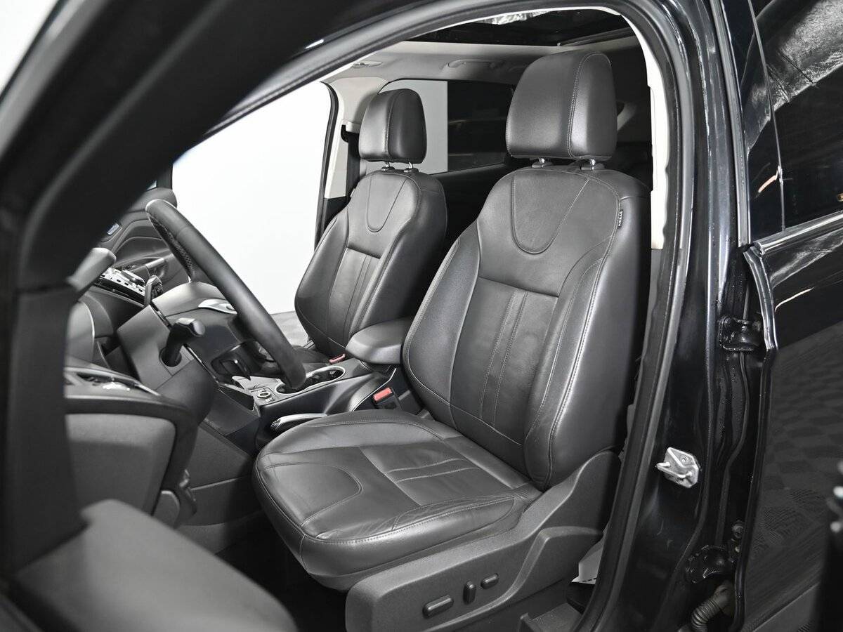 Ford Kuga 2014 года с пробегом. Фото: #5