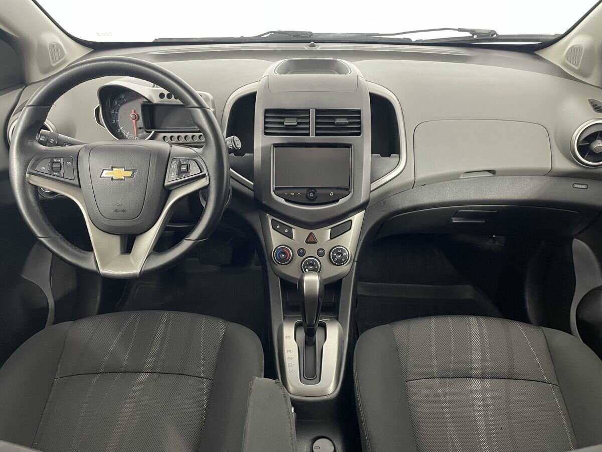 Chevrolet Aveo 2014 года с пробегом. Фото: #5