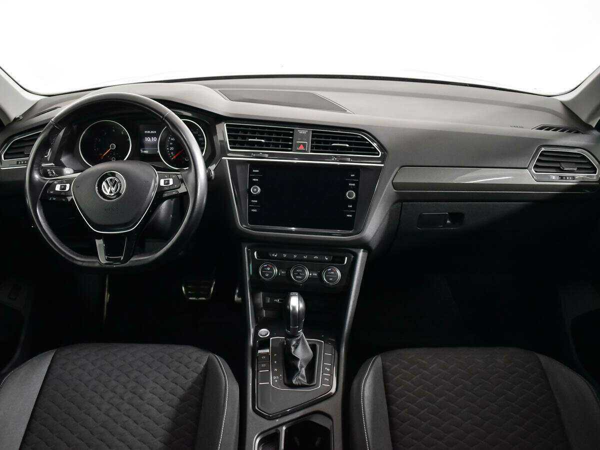Volkswagen Tiguan 2018 года с пробегом. Фото: #10