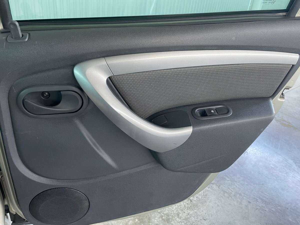 Renault Duster 2013 года с пробегом. Фото: #18