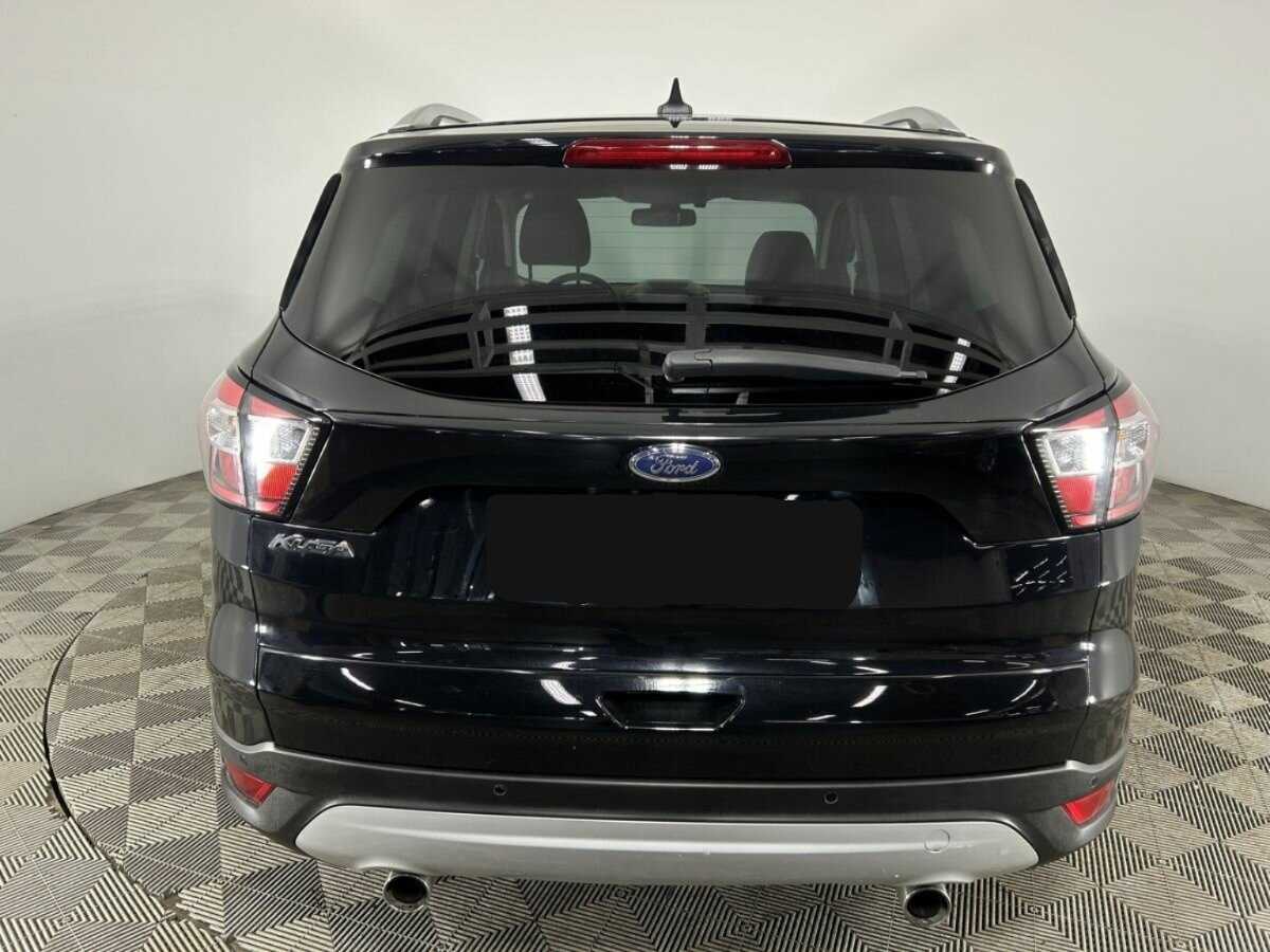 Ford Kuga 2018 года с пробегом. Фото: #2
