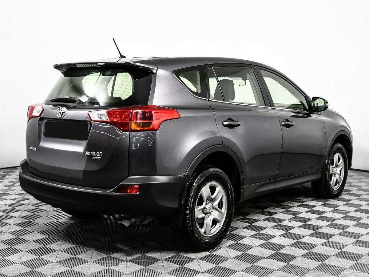 Toyota RAV4 2013 года с пробегом. Фото: #4