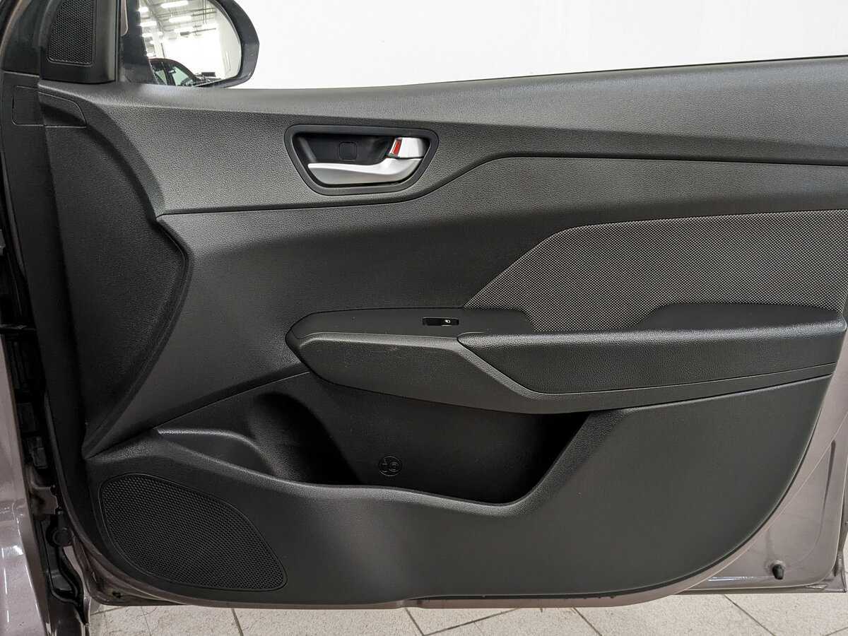 Hyundai Solaris 2018 года с пробегом. Фото: #20