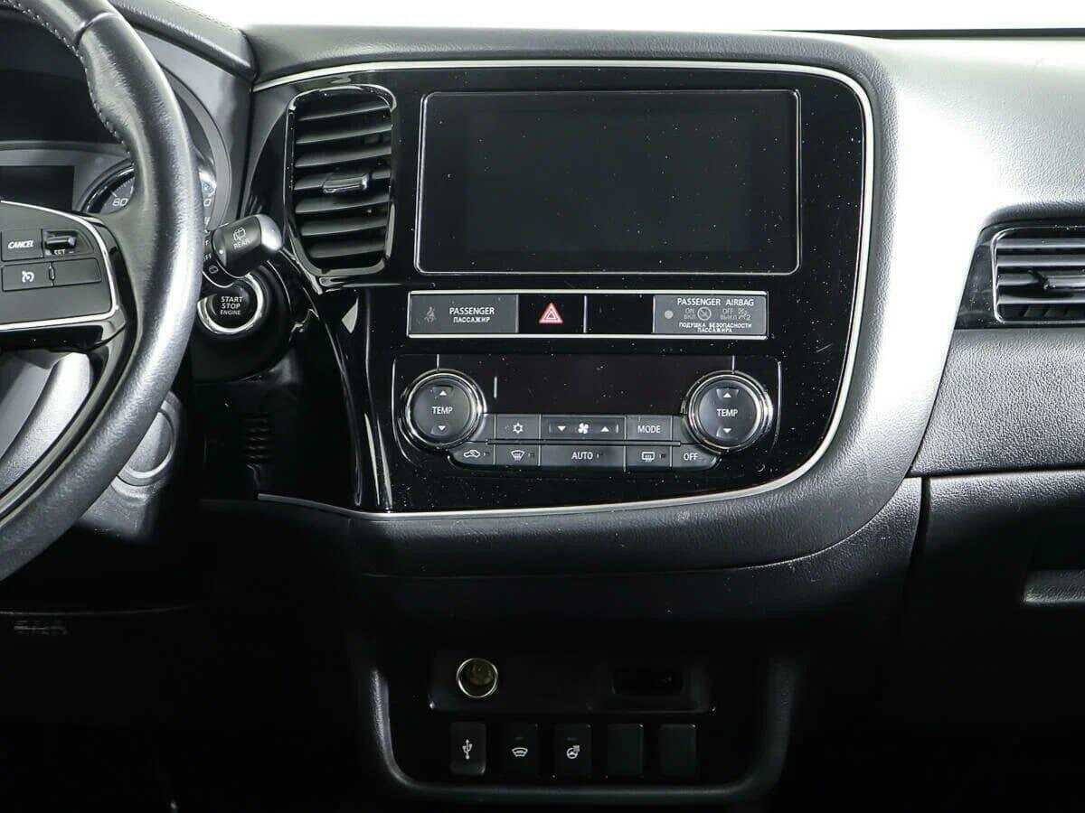 Mitsubishi Outlander 2019 года с пробегом. Фото: #11