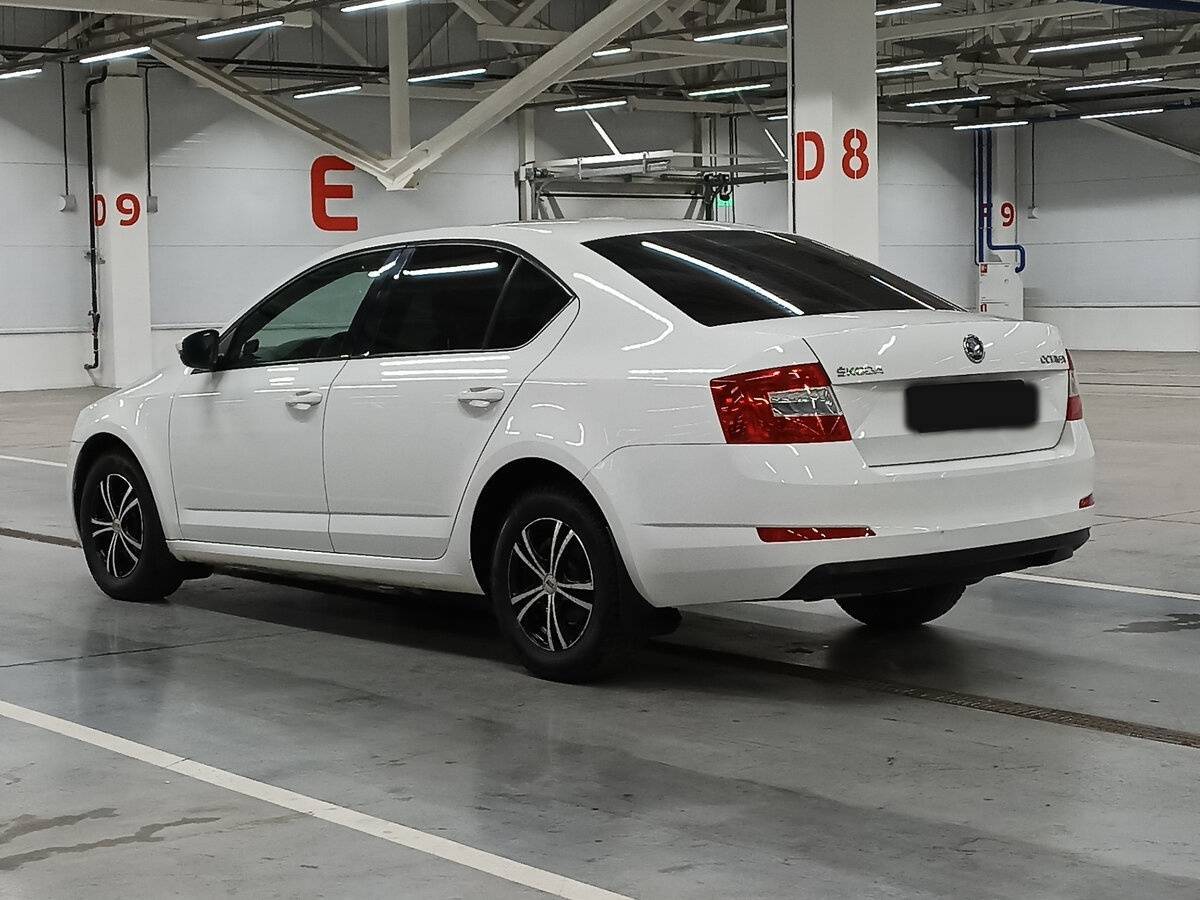 Skoda Octavia 2013 года с пробегом. Фото: #6