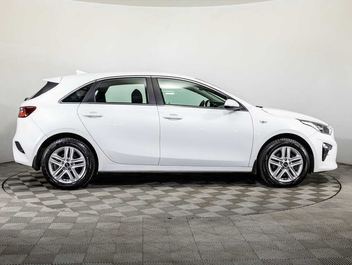 Kia Ceed 2019 года с пробегом. Фото: #3