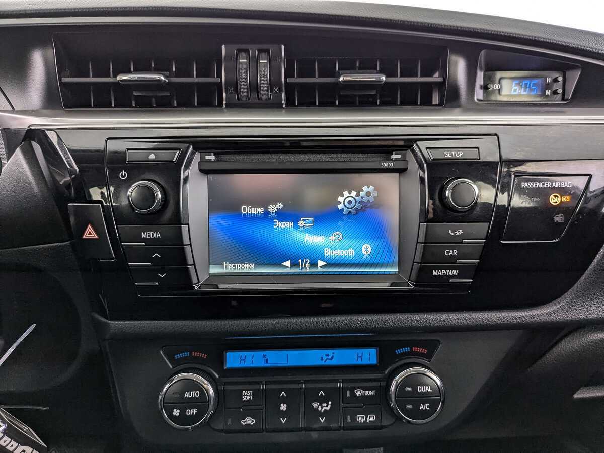 Toyota Corolla 2014 года с пробегом. Фото: #14