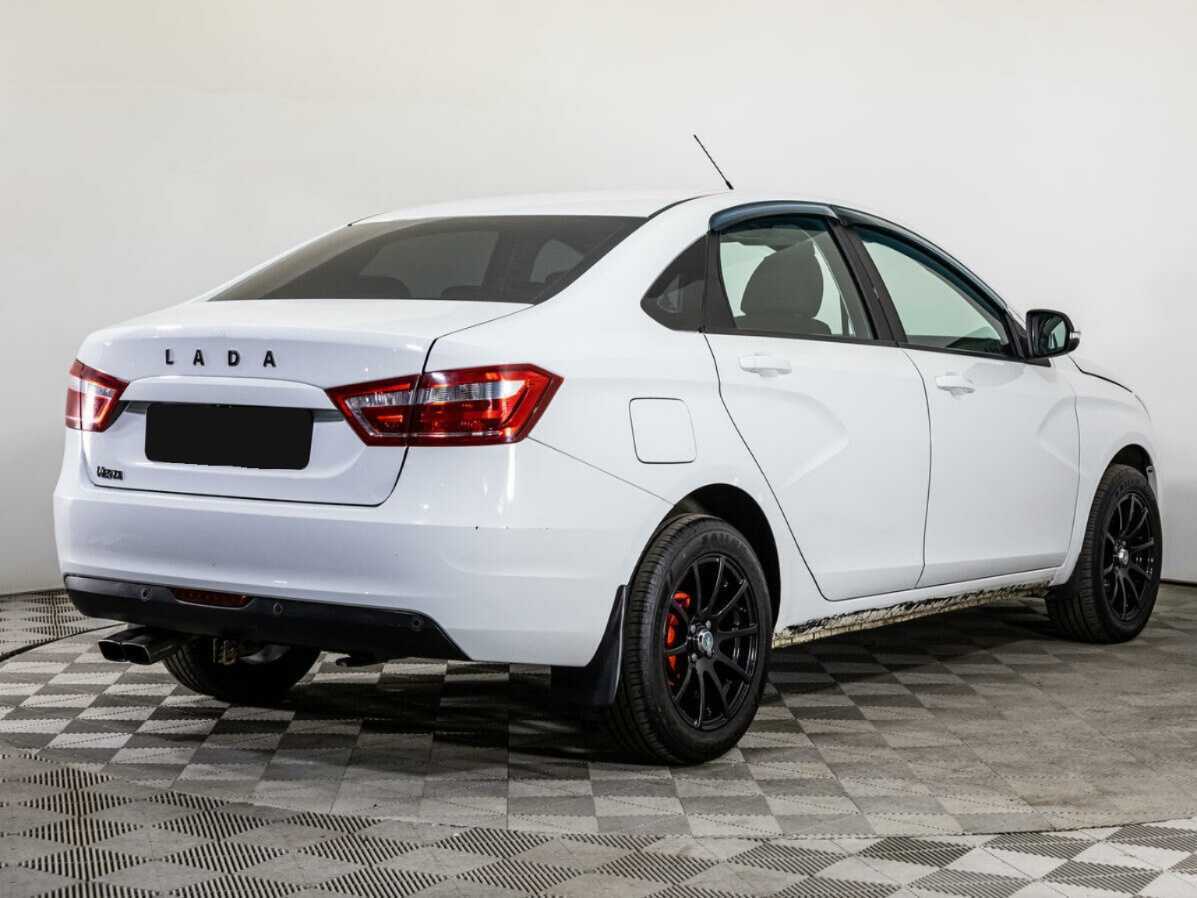 Lada (ВАЗ) Vesta 2017 года с пробегом. Фото: #4