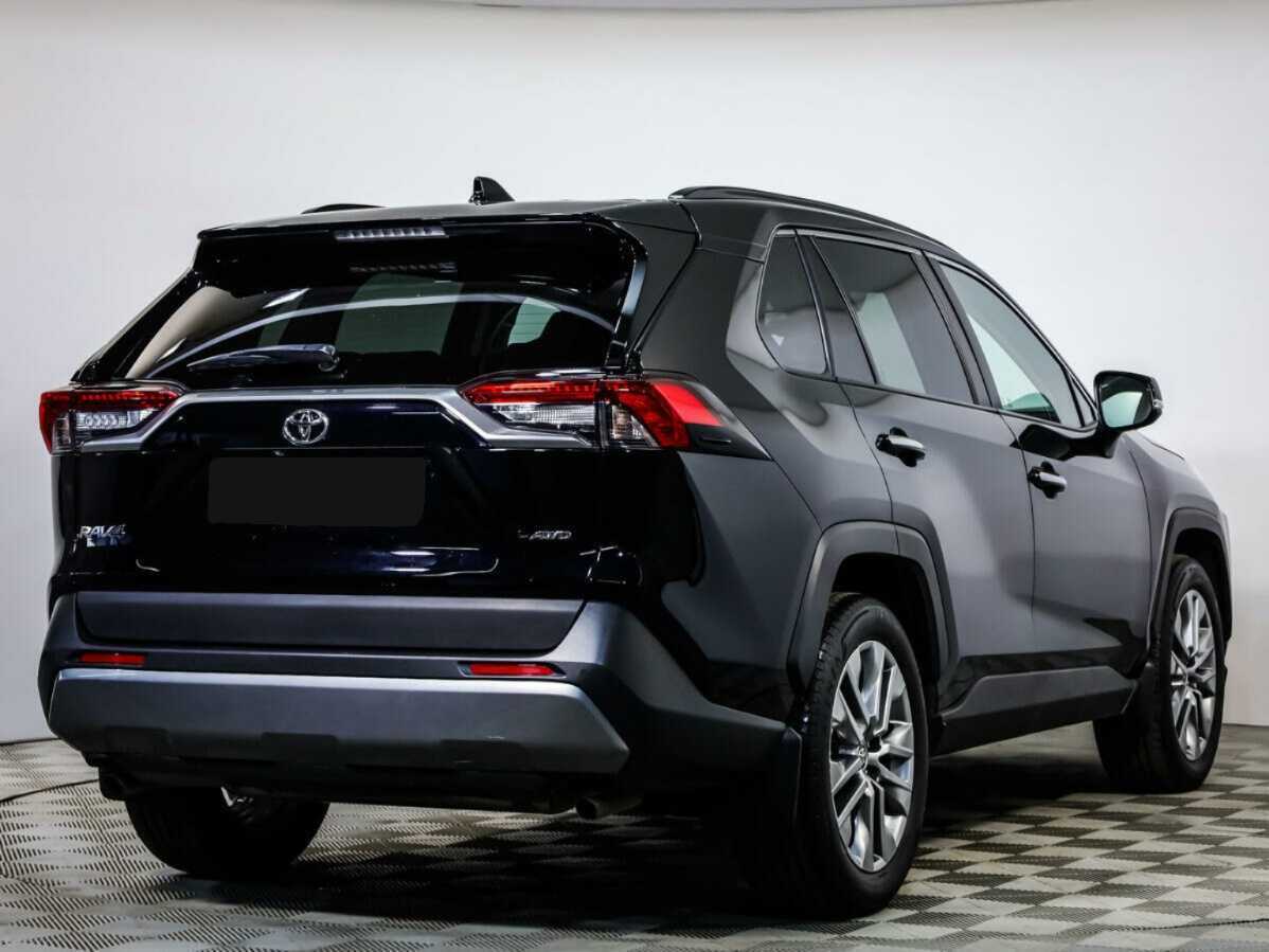 Toyota RAV4 2021 года с пробегом. Фото: #4