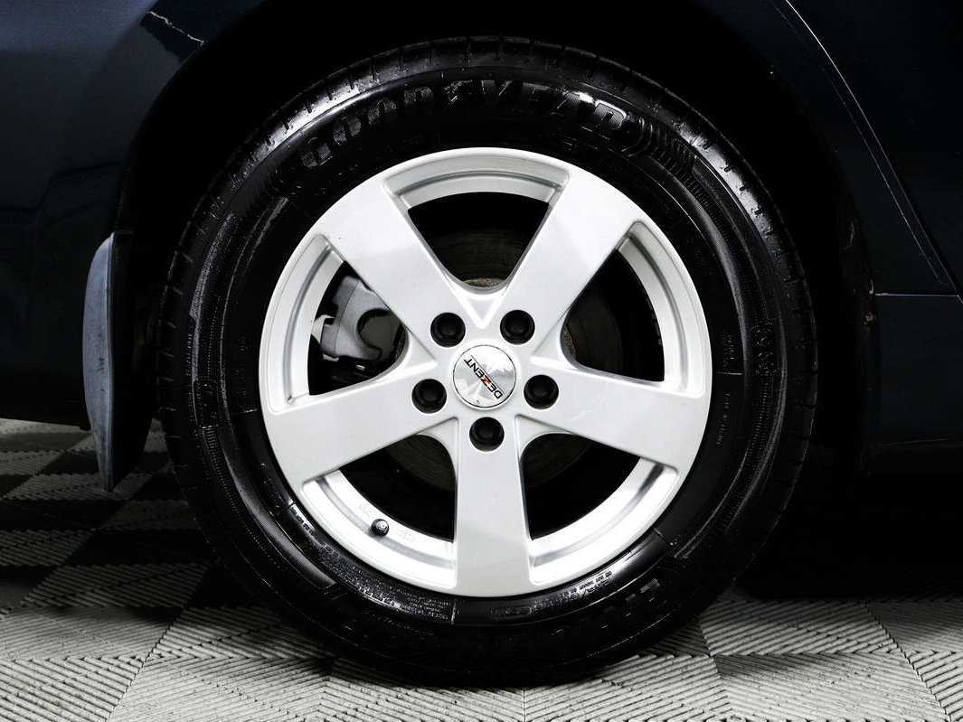 Toyota Camry 2015 года с пробегом. Фото: #13