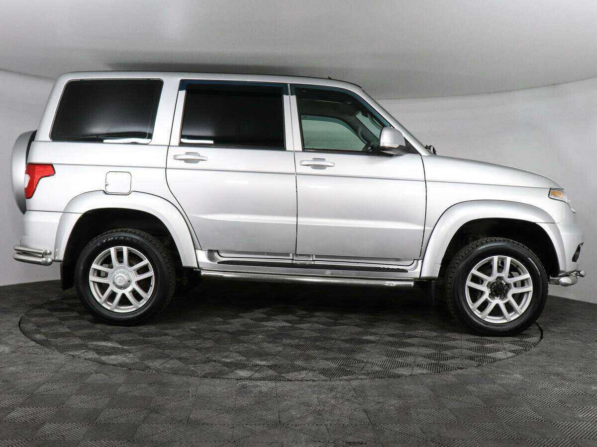 УАЗ Patriot 2018 года с пробегом. Фото: #3