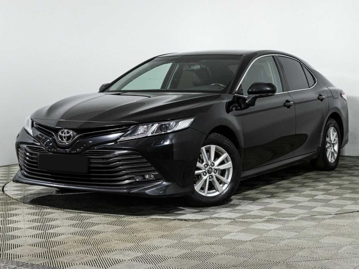 Toyota Camry 2019 года с пробегом. Посмотреть фото