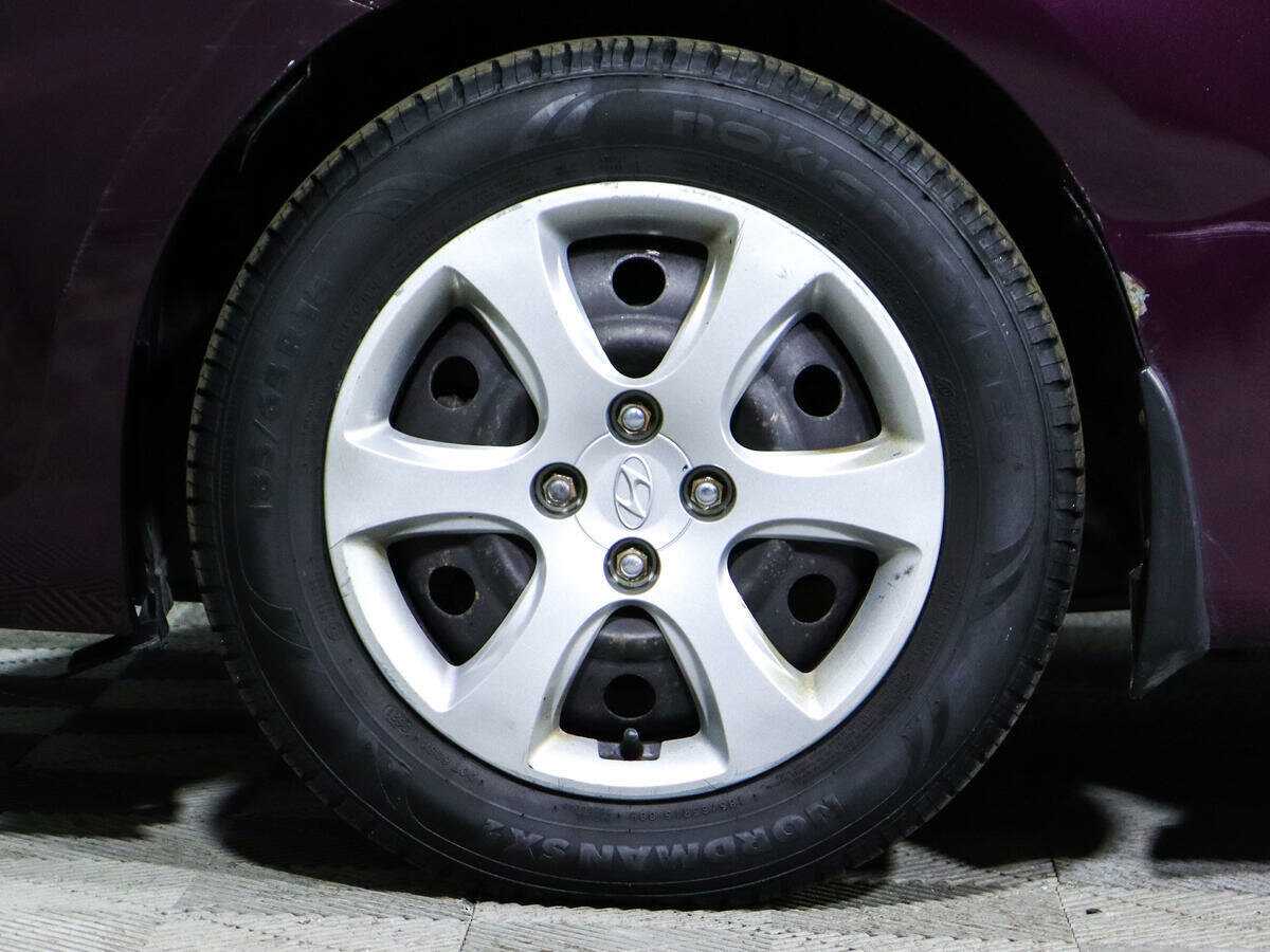 Hyundai Solaris 2012 года с пробегом. Фото: #16