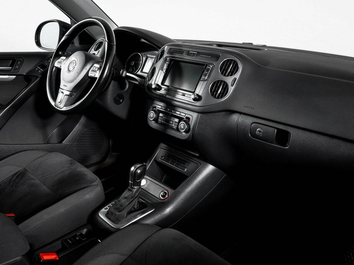 Volkswagen Tiguan 2015 года с пробегом. Фото: #8