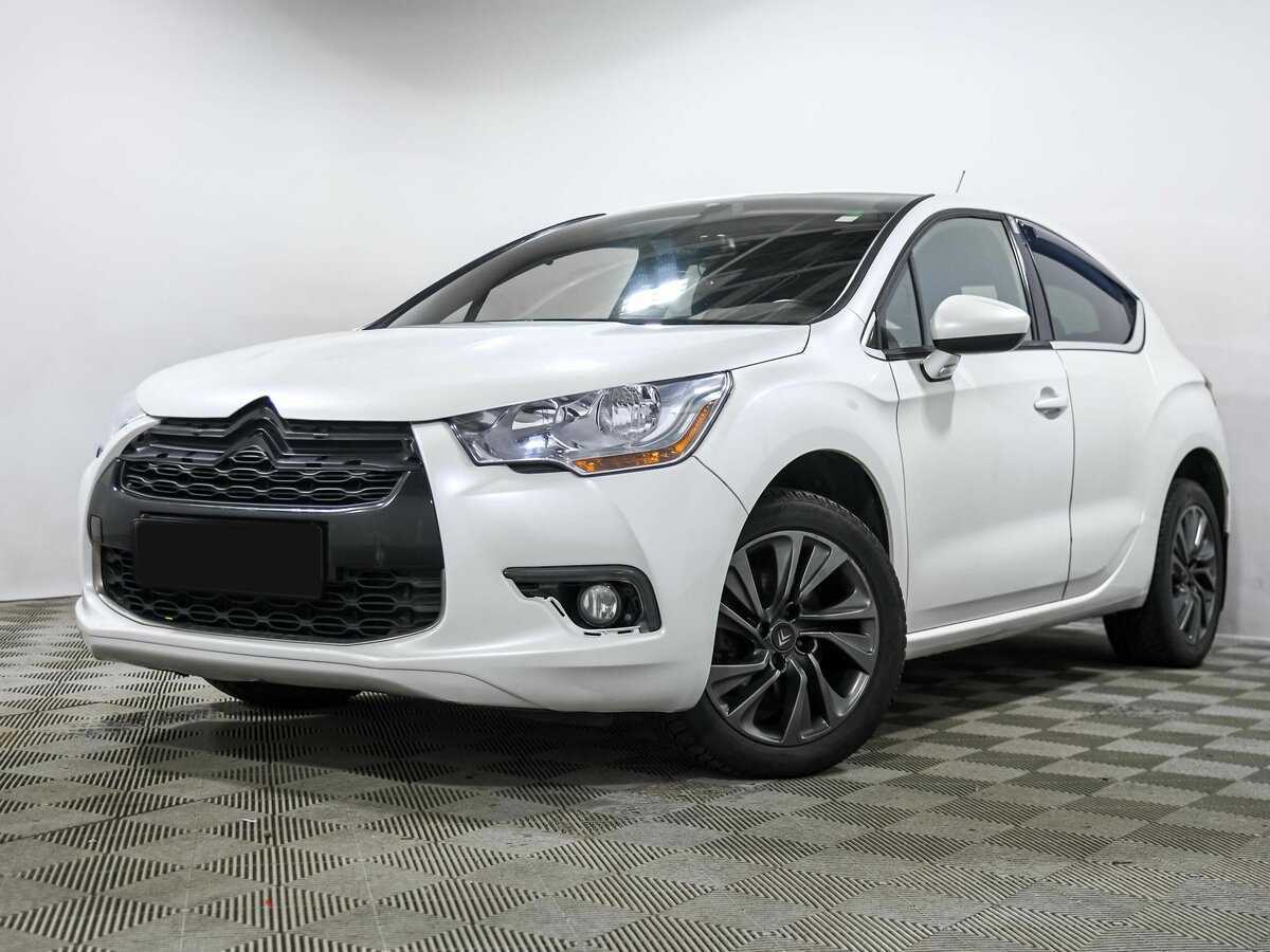 Citroen DS4 2012 года с пробегом. Посмотреть фото