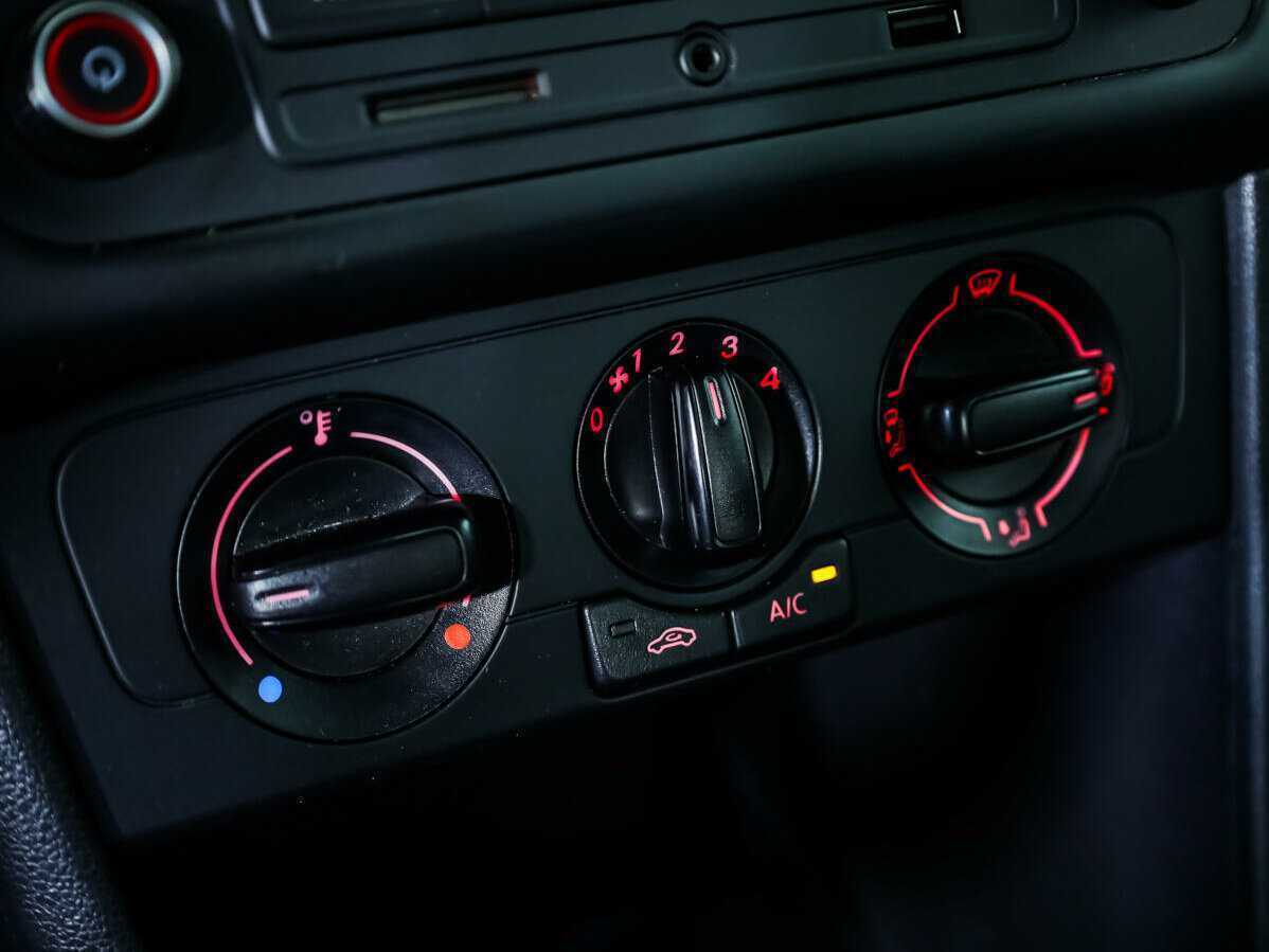 Volkswagen Polo 2016 года с пробегом. Фото: #12