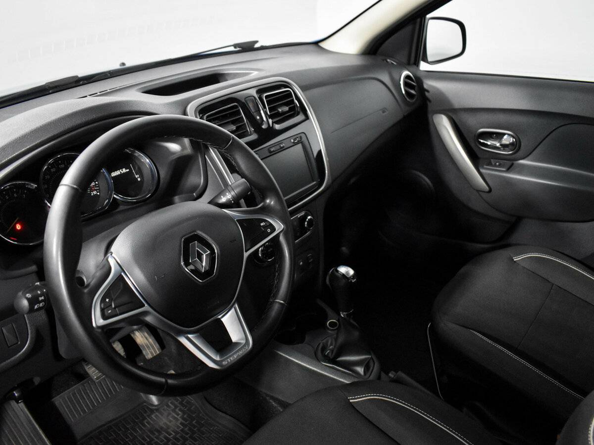Renault Logan 2019 года с пробегом. Фото: #8