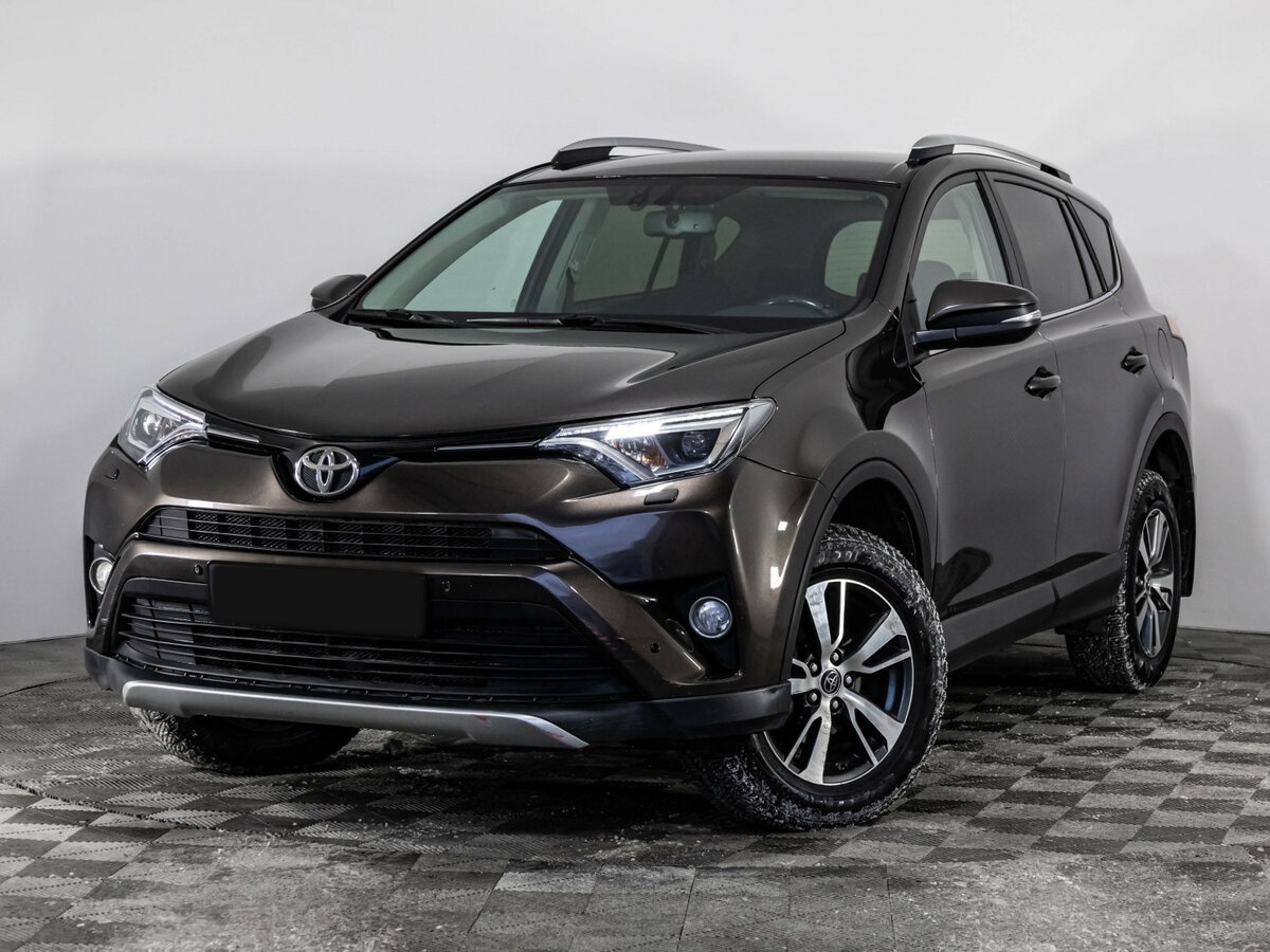 Toyota RAV4 2018 года с пробегом. Фото: #0