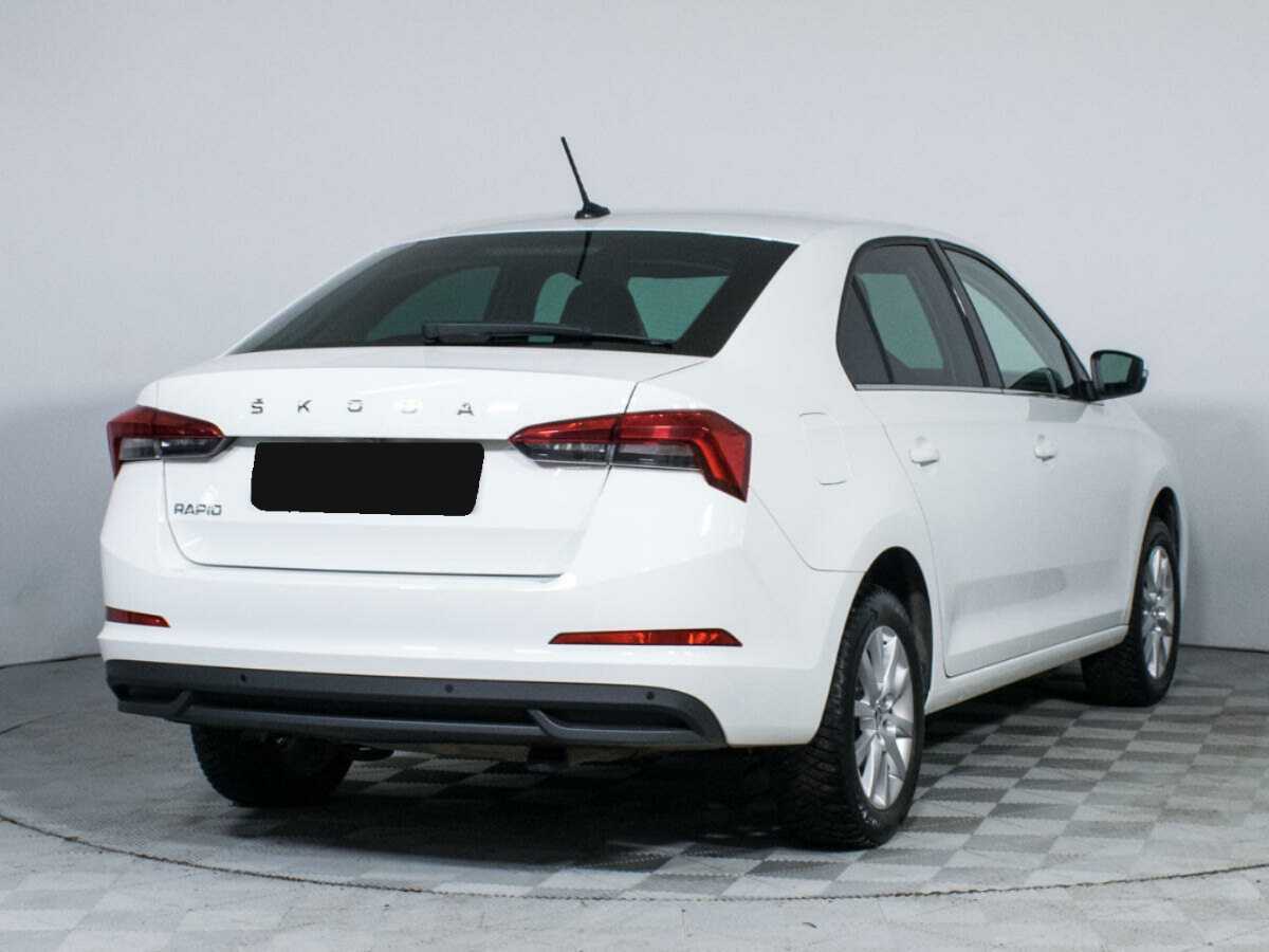 Skoda Rapid 2021 года с пробегом. Фото: #4