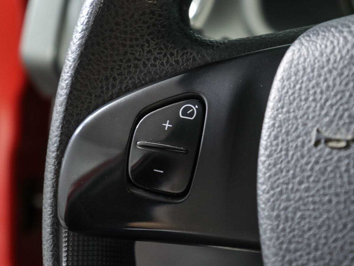 Renault Sandero 2015 года с пробегом. Фото: #15