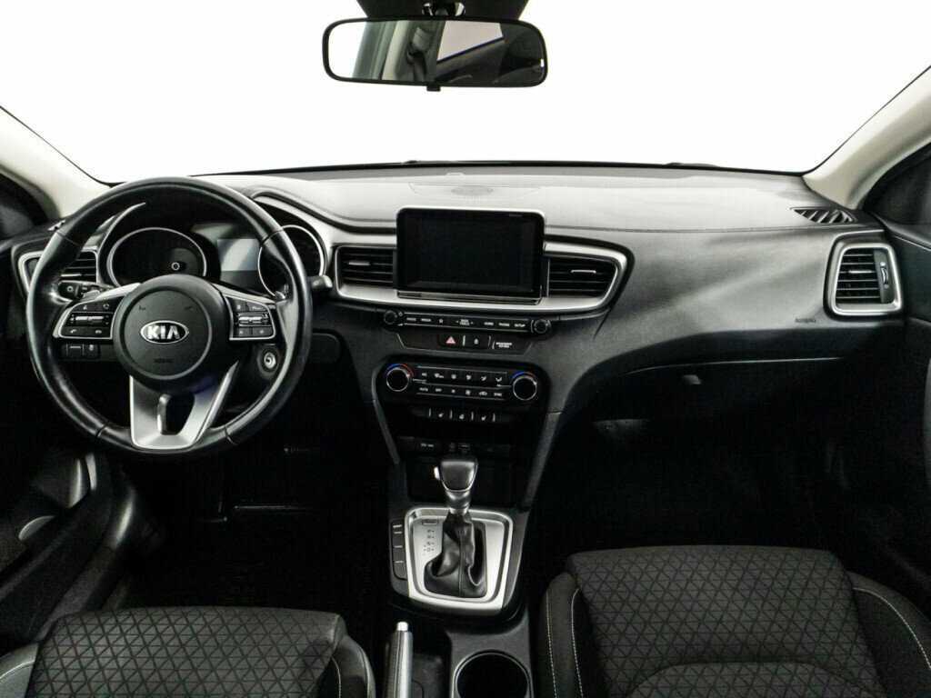 Kia Ceed 2018 года с пробегом. Фото: #12