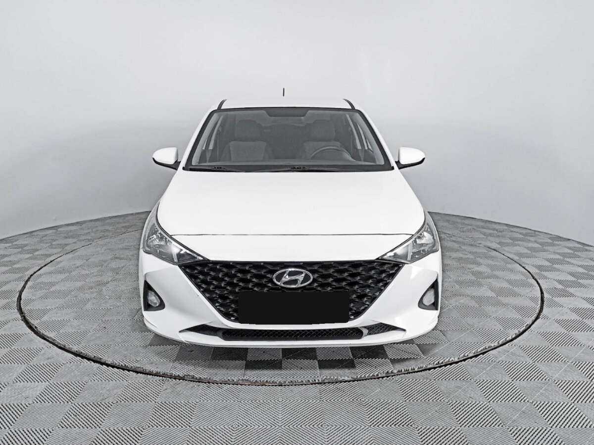 Hyundai Solaris 2021 года с пробегом. Фото: #1