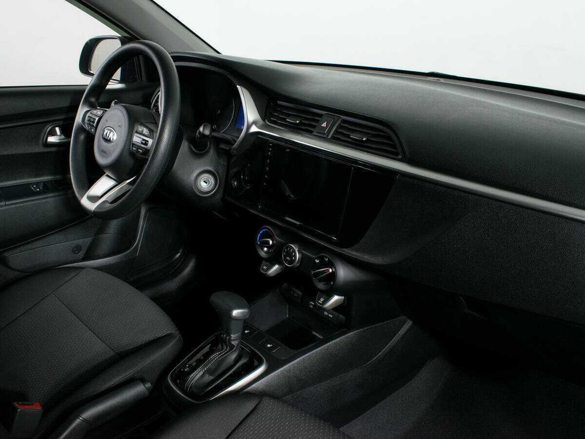 Kia Rio 2021 года с пробегом. Фото: #6