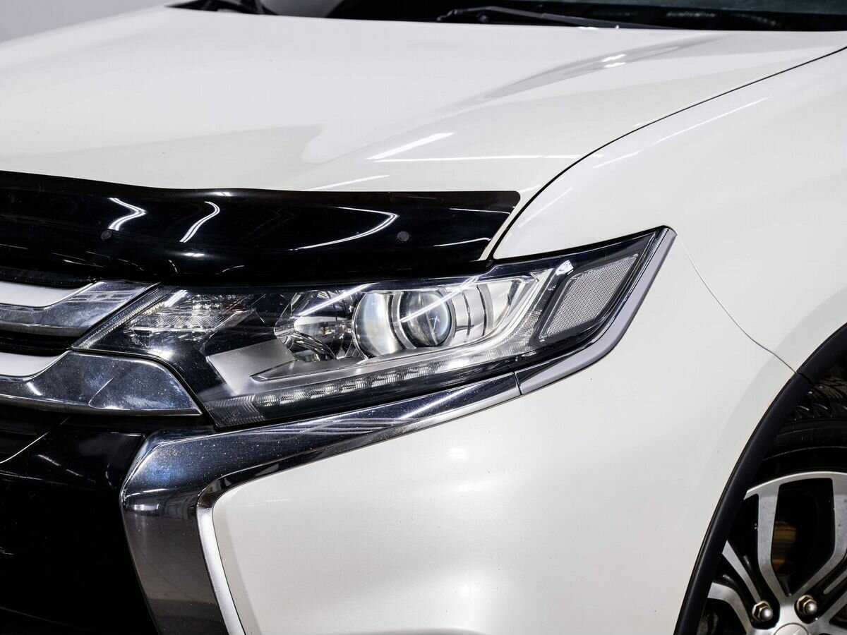 Mitsubishi Outlander 2015 года с пробегом. Фото: #6