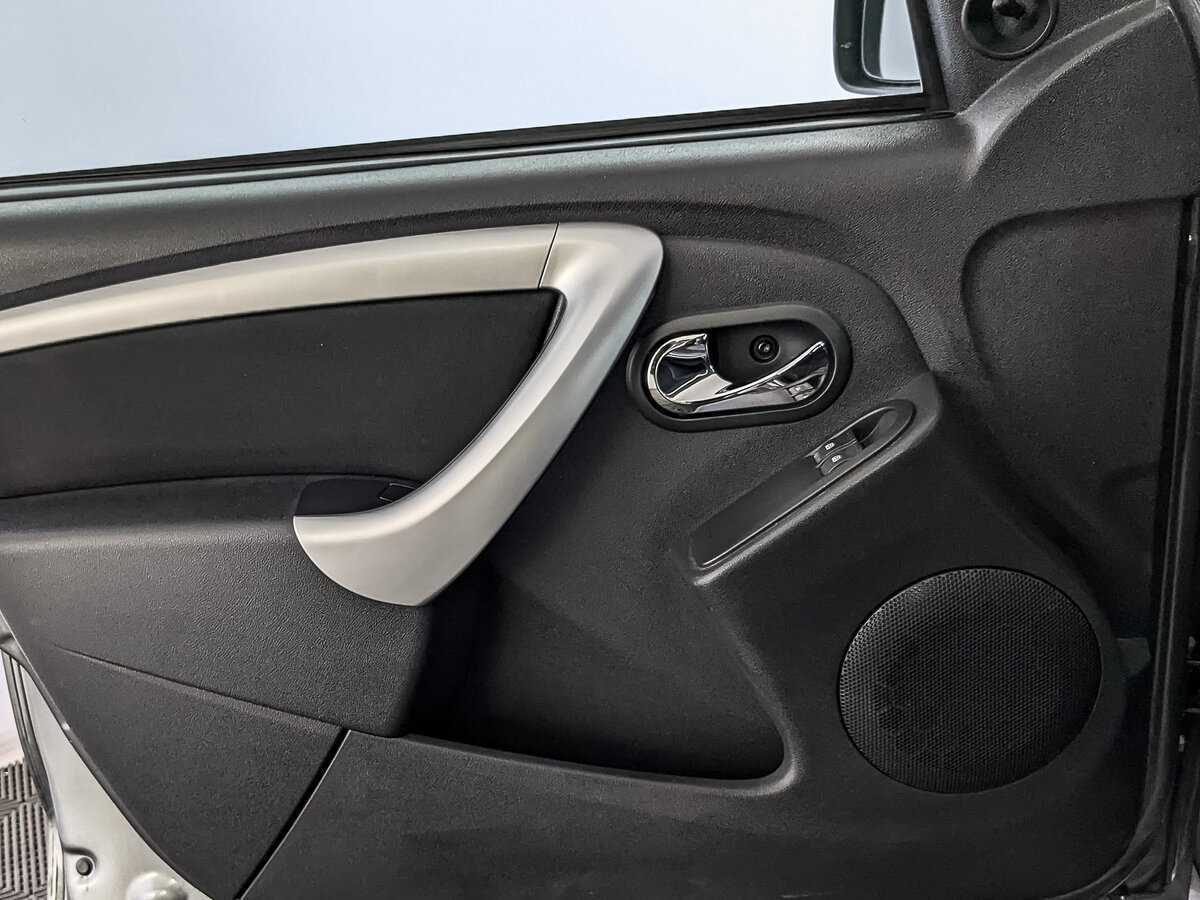 Nissan Terrano 2015 года с пробегом. Фото: #18