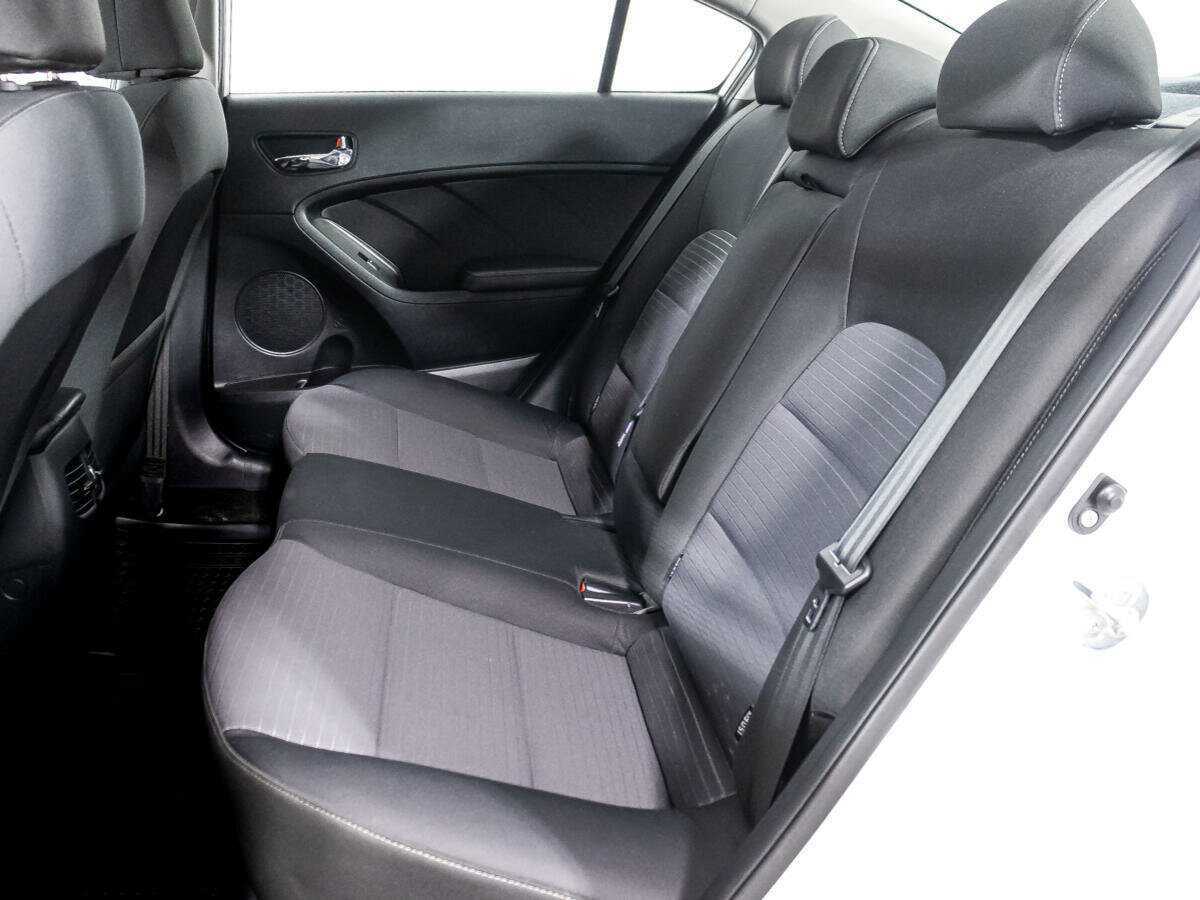 Kia Cerato 2017 года с пробегом. Фото: #9