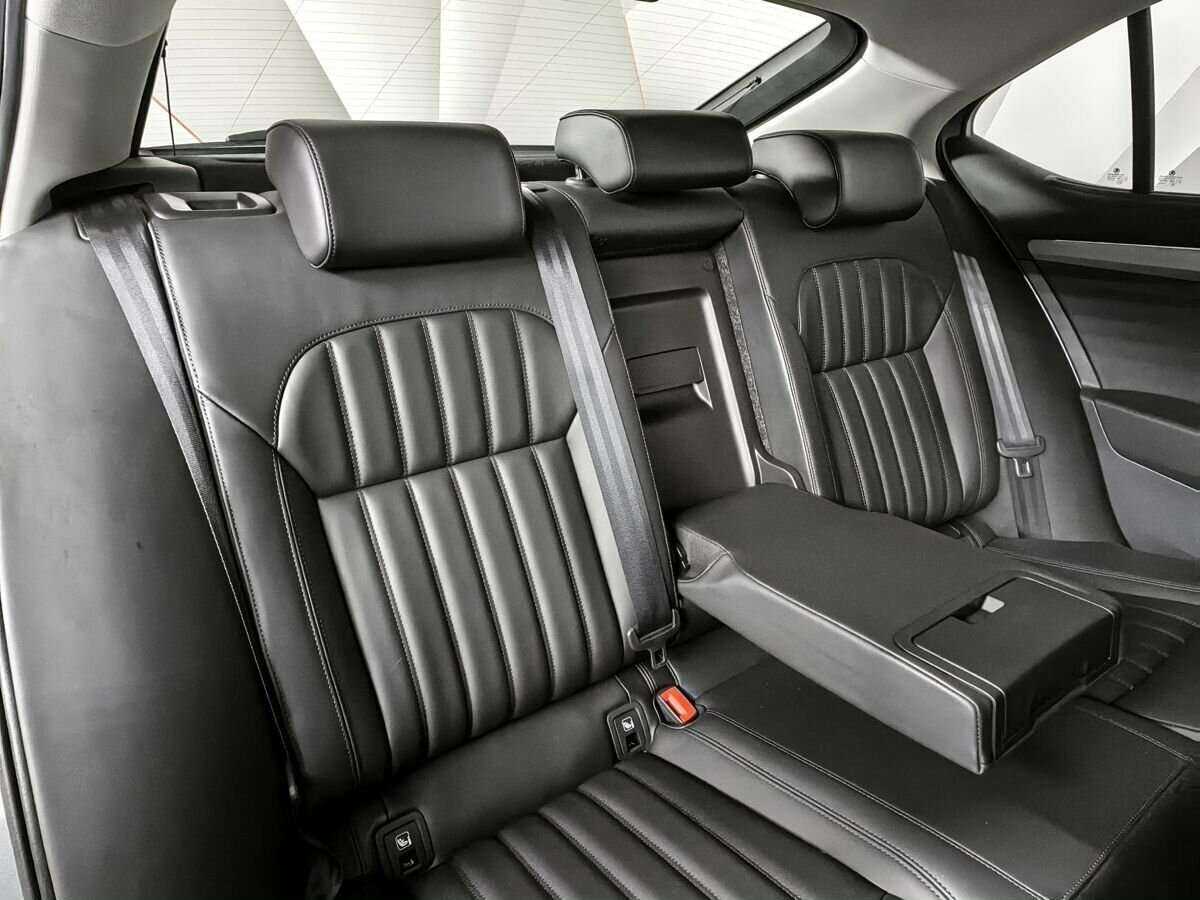 Skoda Superb 2017 года с пробегом. Фото: #12