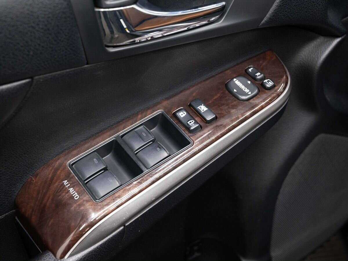 Toyota Camry 2017 года с пробегом. Фото: #19