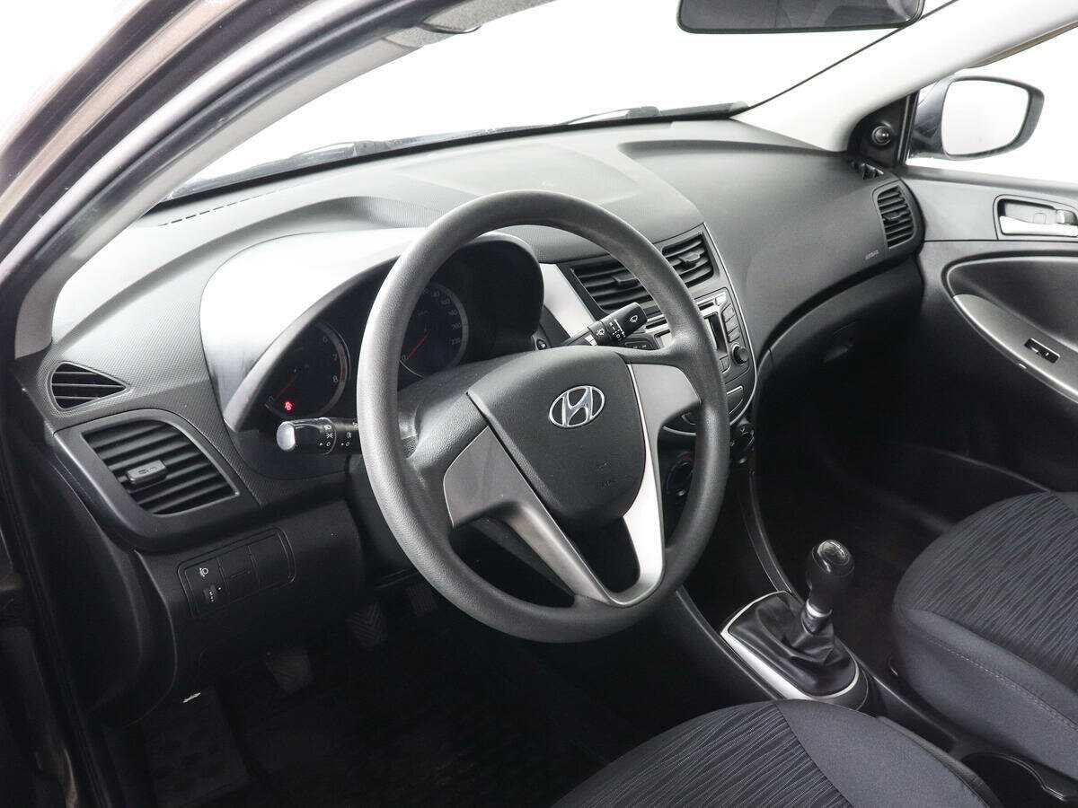 Hyundai Solaris 2016 года с пробегом. Фото: #8