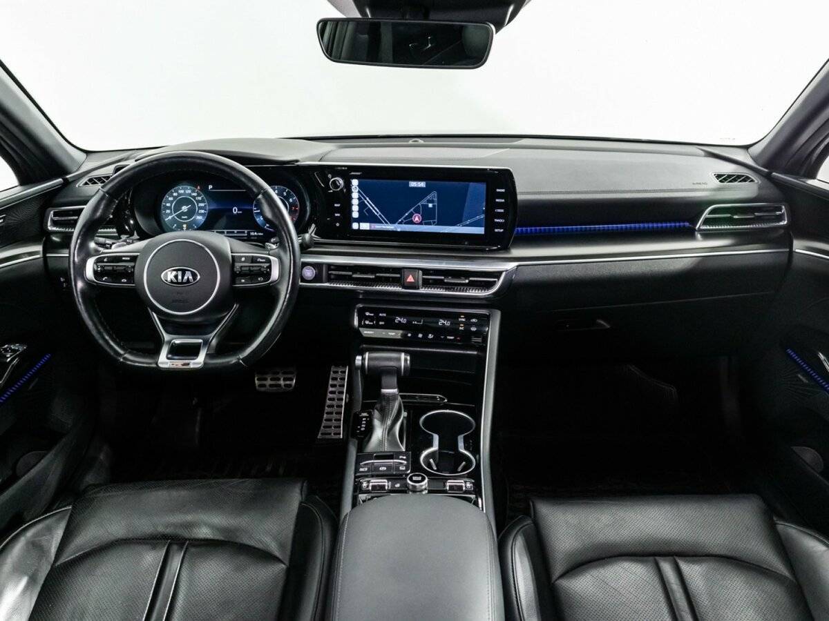 Kia K5 2021 года с пробегом. Фото: #15