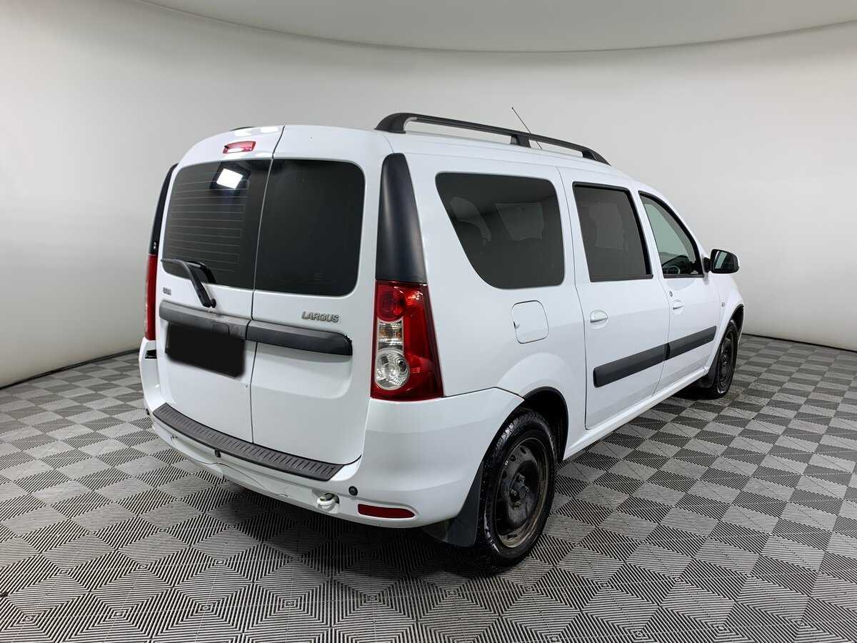 Lada (ВАЗ) Largus 2016 года с пробегом. Фото: #4