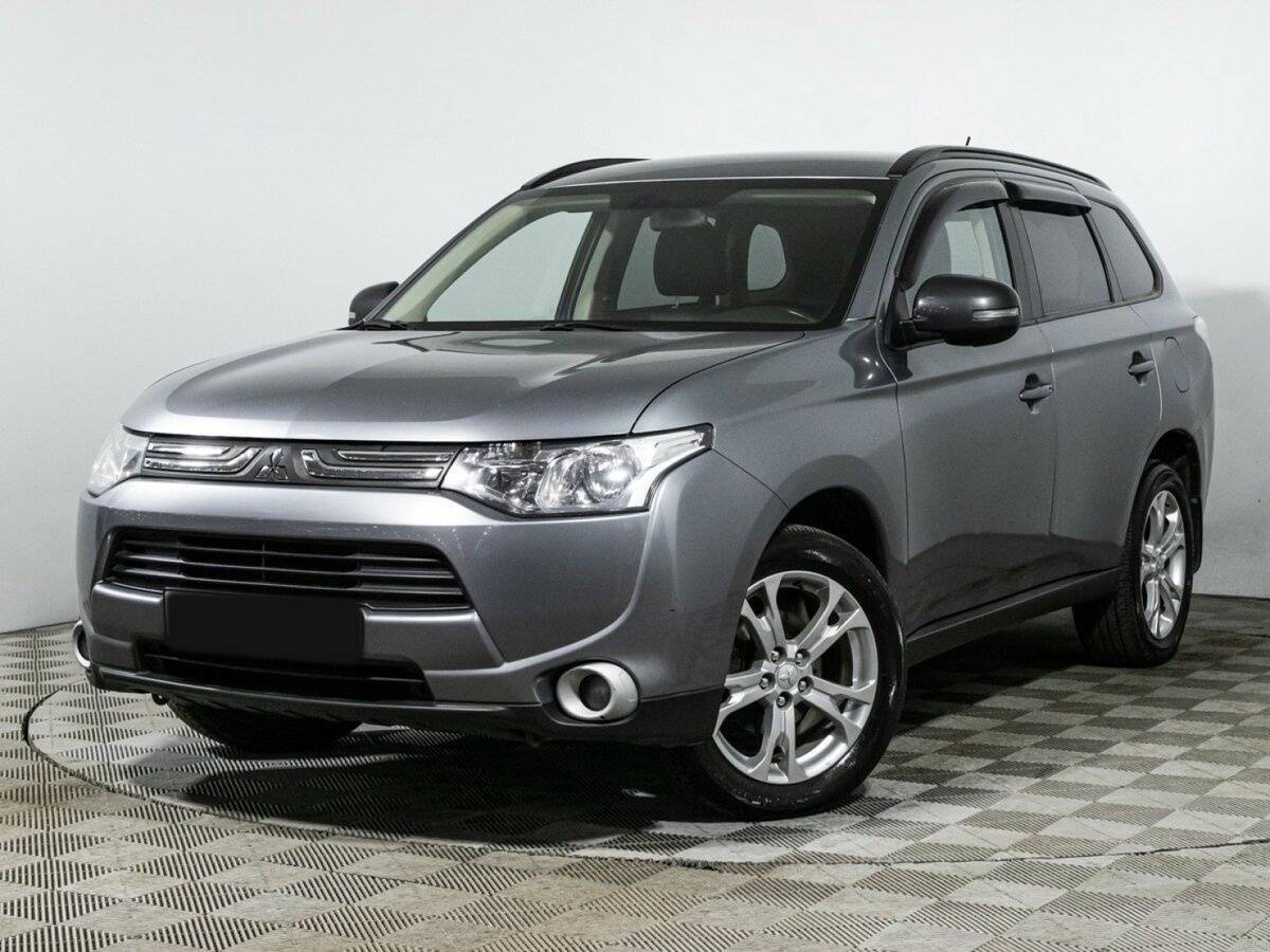 Mitsubishi Outlander 2012 года с пробегом. Фото: #0