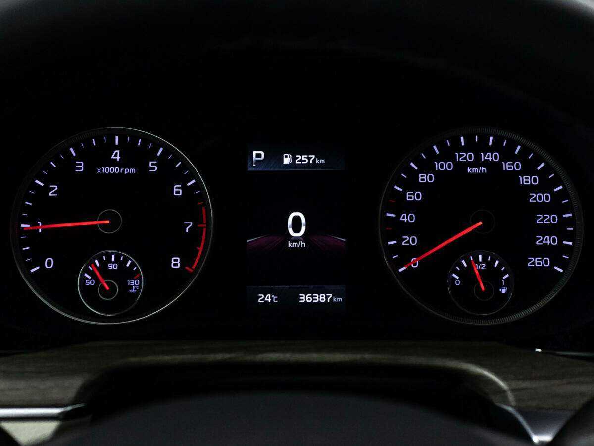 Kia K5 2021 года с пробегом. Фото: #11