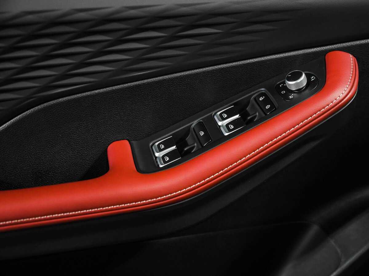 Geely Coolray 2023 года с пробегом. Фото: #13