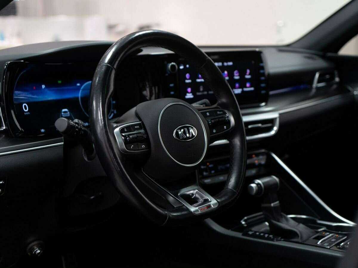Kia K5 2020 года с пробегом. Фото: #4